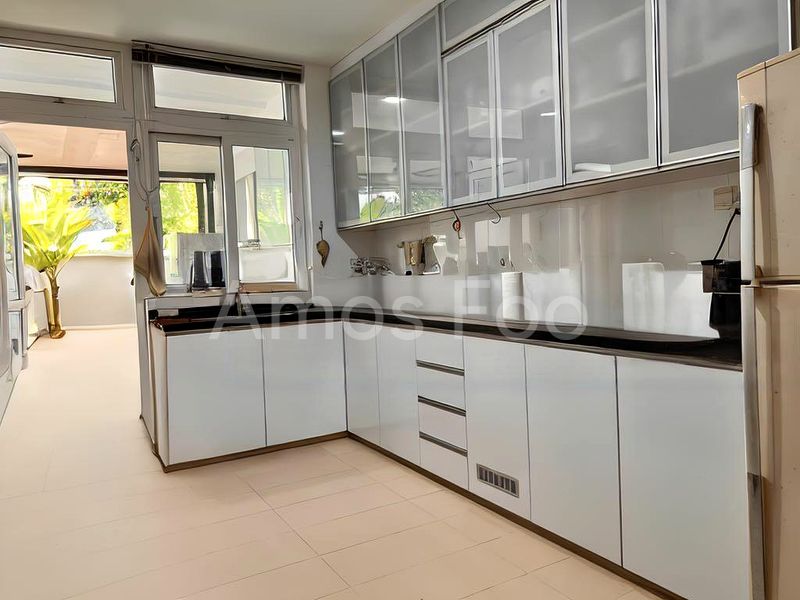 5 Bed Semi-Detached House (Landed) for Sale in  Seletar Hills Estate - Image 6